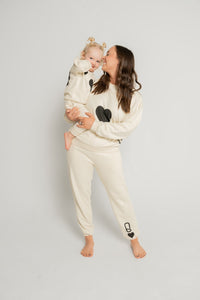 Queen of Hearts Jogger Set – Women (Black)